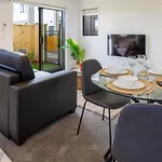 Coastal Sands Escape 1 Bed 1 Bath W/Sofa Bed